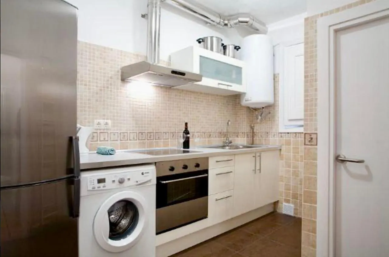 5-Bed Apartment In The Heart Of The City برشلونة إسبانيا